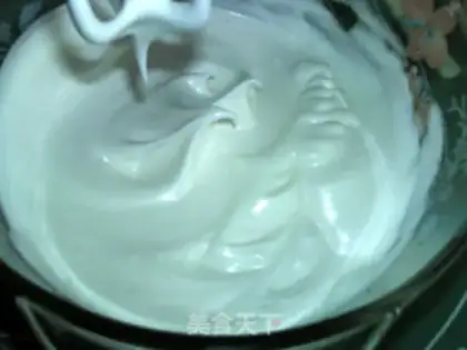Make Cake with light cream step 7