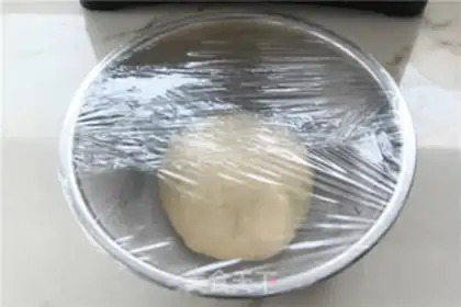 Make Fresh milk snow step 2
