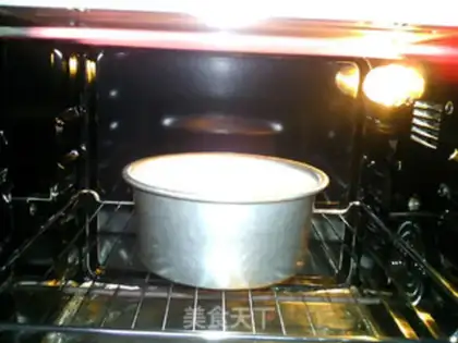 Make Cake with light cream step 14