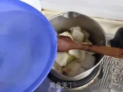 Make Shrimp-skin-mulcers. Soup step 6