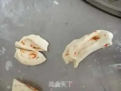 Make Spicy rolls step 3