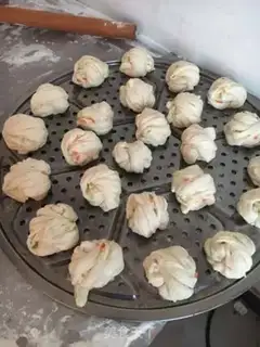 Make Spicy rolls step 4