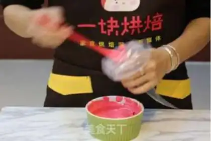 Make A Christmas snowman roll step 8