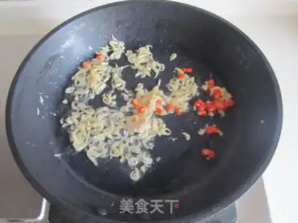 Make Piggy radish step 2