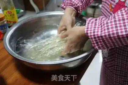 Make A dry fan of rofe fish stew step 3