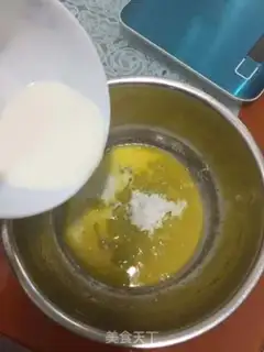 Make The pecan walnut potato ball step 3
