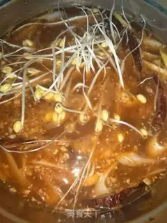 Make A chrysanthemum soup step 4
