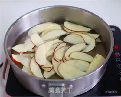 Make Rose apple pie step 6