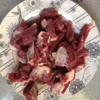 Make A broad radish cow step 0