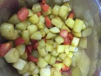 Make Thai golden chicken curry step 7