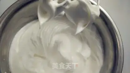 Make Dragon cat black sesame ricin cake step 4