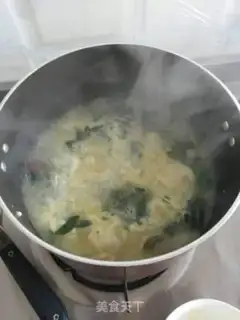 Make Spinach mushroom egg soup step 11