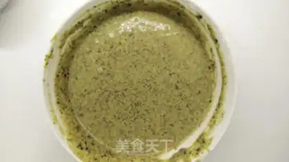 Make Dragon cat black sesame ricin cake step 6