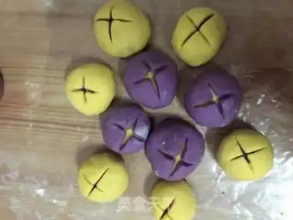 Make Flower buns step 6