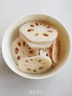 Make Lotus dessert step 1