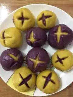 Make Flower buns step 10