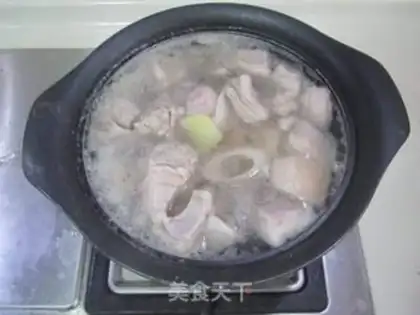 Make Lamb chop fish soup step 1