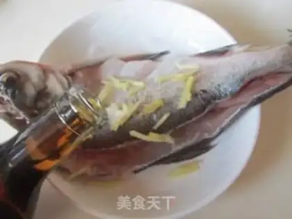 Make Bean petals for fish step 1