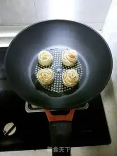 Make Rose fried dumplings step 9