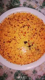 Make Homemade sesame red oil step 8