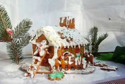 Make The fairytale gingercake house step 16