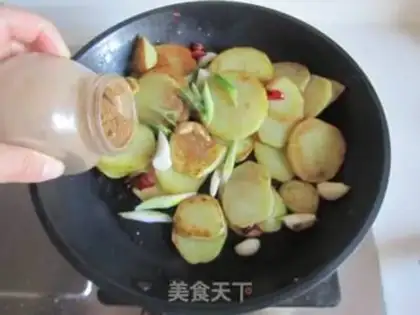 Make Spicy potato chips step 6
