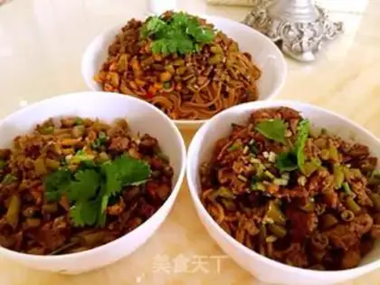 Make Hot dry noodles step 9