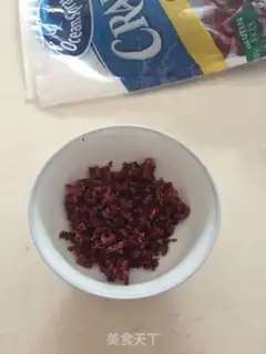 Make Cranberry soufflé step 3