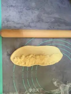 Make Coconut roll toast step 13