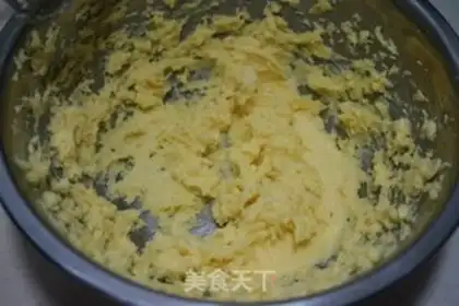Make Caramel chip frosting cookies step 4