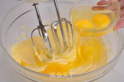 Make Biscuit cream recipe step 3