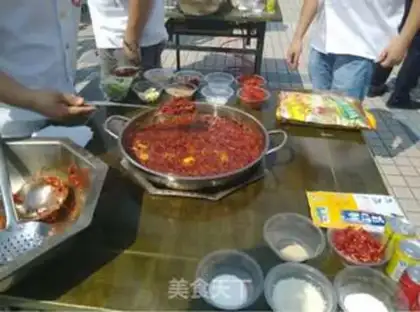 Make Hot pot-eat step 3