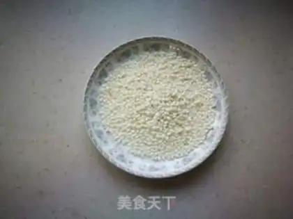 Make walnut peanuts step 2
