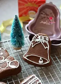 Make Christmas cocoa cream cake step 22