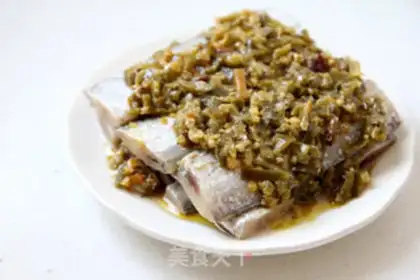 Make Pepper chopping steamed fish step 1