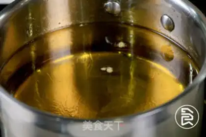 Make Eggs, eggs, rice step 11