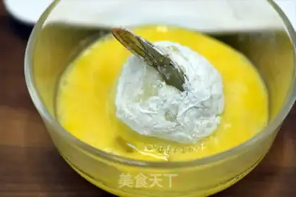Make Pixie-tail shrimp ball step 7