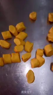 Make Bean Sand Rose rolls step 4