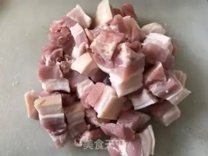 Make Spicy red meat step 0