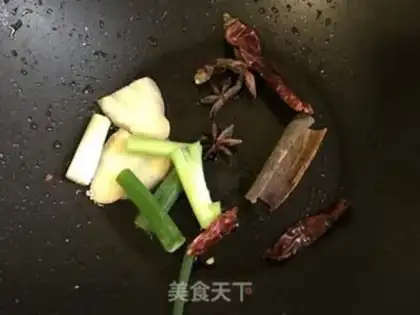 Make Spicy red meat step 2