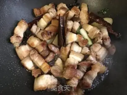 Make Spicy red meat step 3