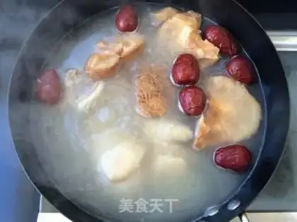 Make Monkey head, chicken leg soup step 8
