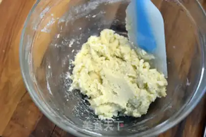 Make Sakura Makaron step 2