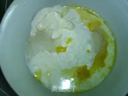 Make Coconut cream bread step 1