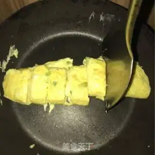 Make A thick egg burn step 5