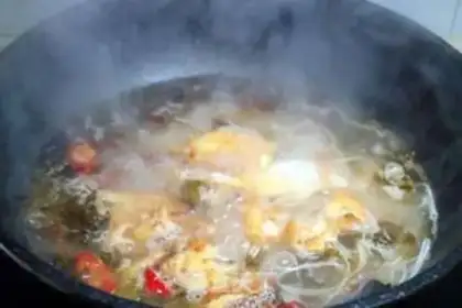 Make Sour eggs noodles step 7