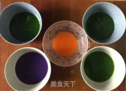 Make Five-coloured vegetable noodles step 1