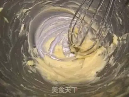 Make Waves rubbing tea cake rolls step 1