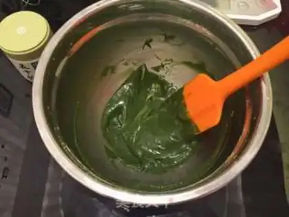 Make Waves rubbing tea cake rolls step 4