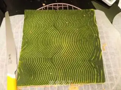 Make Waves rubbing tea cake rolls step 12